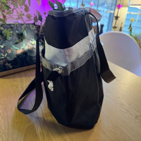 Philadelphia Eagles Double Handle Zippered Insulated Tote Bag, Black - Picture 4 of 11